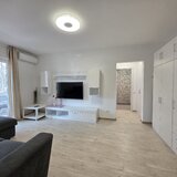 Titan /intrarea Badeni, 5 minute metrou